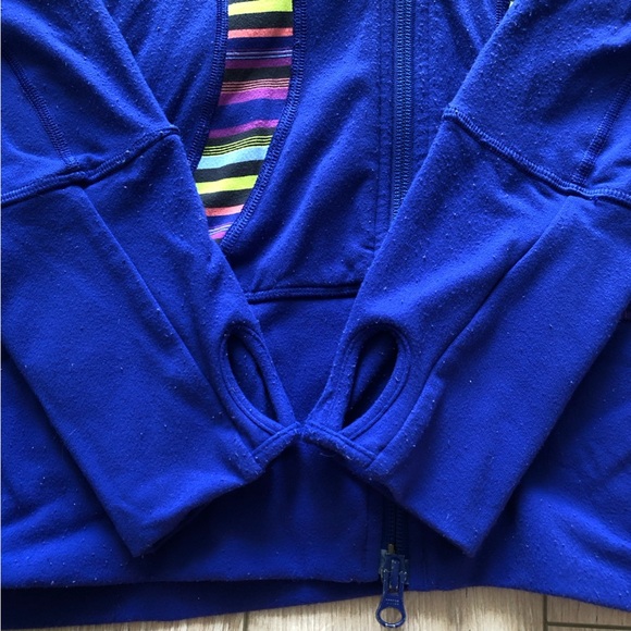 Lululemon Zip Up Striped Logo Jacket in Blue Size 8 - Picture 8 of 14